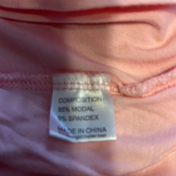 LIGHTWEIGHT pink long sleeves open back shirt. medium - Picture 7 of 7